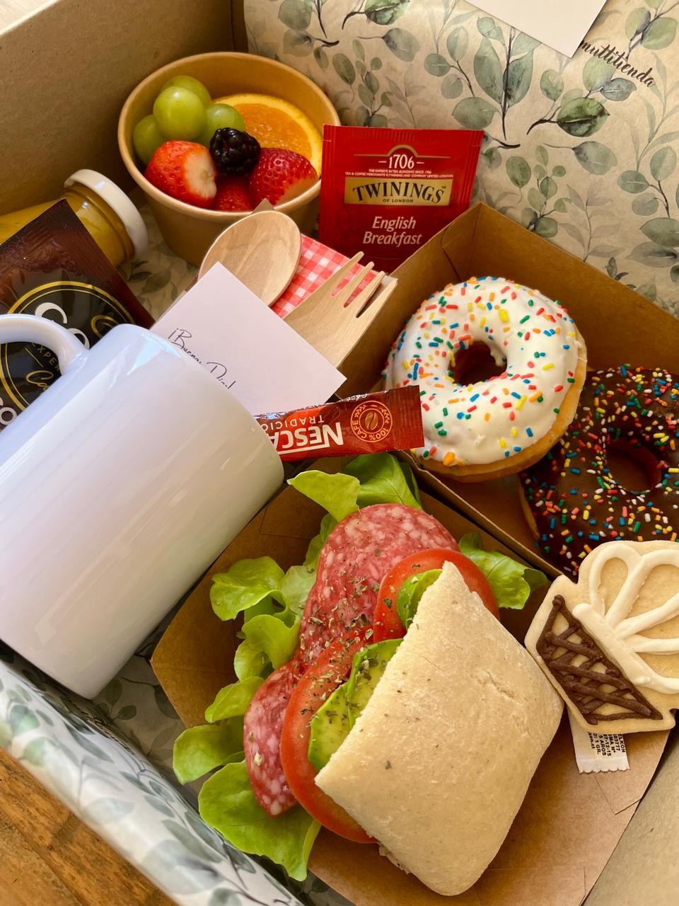 DESAYUNO RALÚN,DONUTS OPCIÓN COMPLETA Rancagua, Machalí y alrededores - ¡Tu regalo especial está aquí ! DESAYUNO RALÚN,DONUTS OPCIÓN COMPLETA - Imagen 4